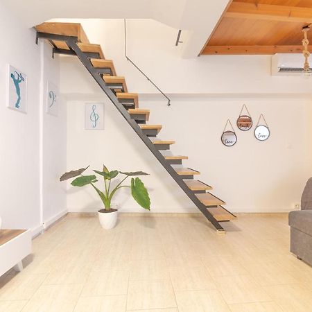 New Loft In The Heart Of City Center 伊拉克利翁 外观 照片